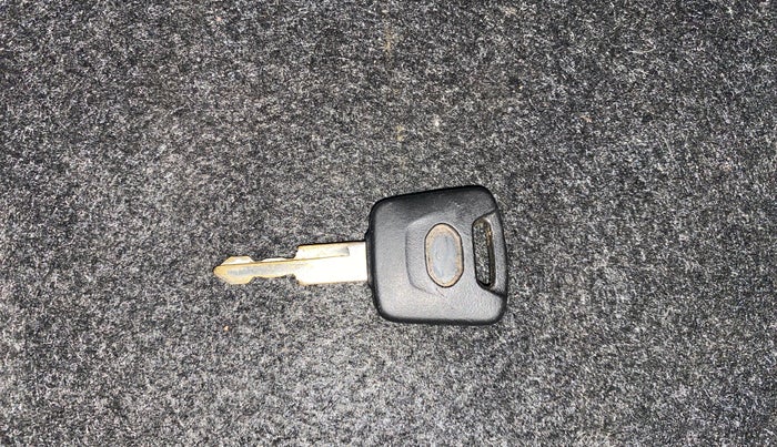 2017 Datsun Redi Go T (O), Petrol, Manual, 1,24,743 km, Key Close Up