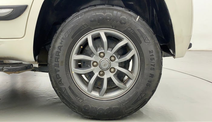 2018 Mahindra TUV300 T10 MT, Diesel, Manual, 96,527 km, Left Rear Wheel