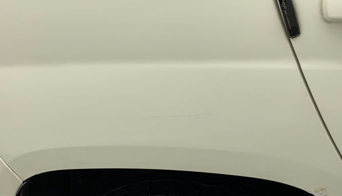 2018 Mahindra TUV300 T10 MT, Diesel, Manual, 96,527 km, Right quarter panel - Minor scratches
