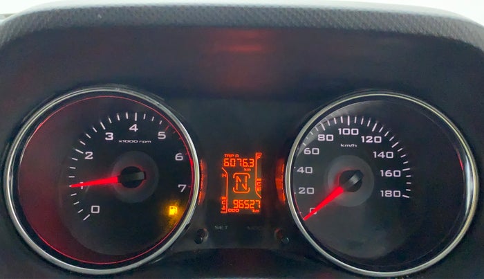 2018 Mahindra TUV300 T10 MT, Diesel, Manual, 96,527 km, Odometer Image