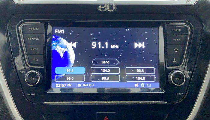 2018 Mahindra TUV300 T10 MT, Diesel, Manual, 96,527 km, Infotainment System
