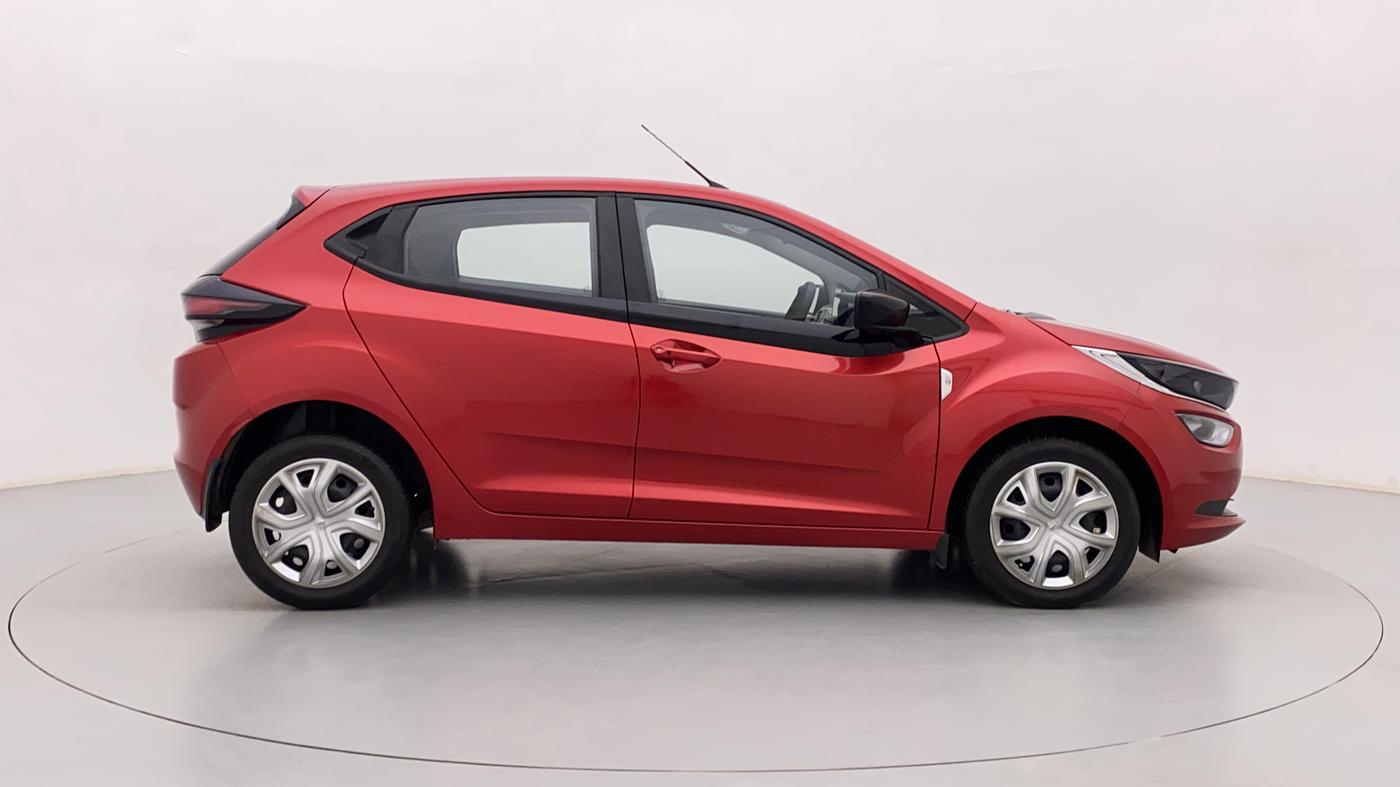 2021 Tata ALTROZ XT DIESEL, Diesel, Manual, 79,306 km, Right Side View