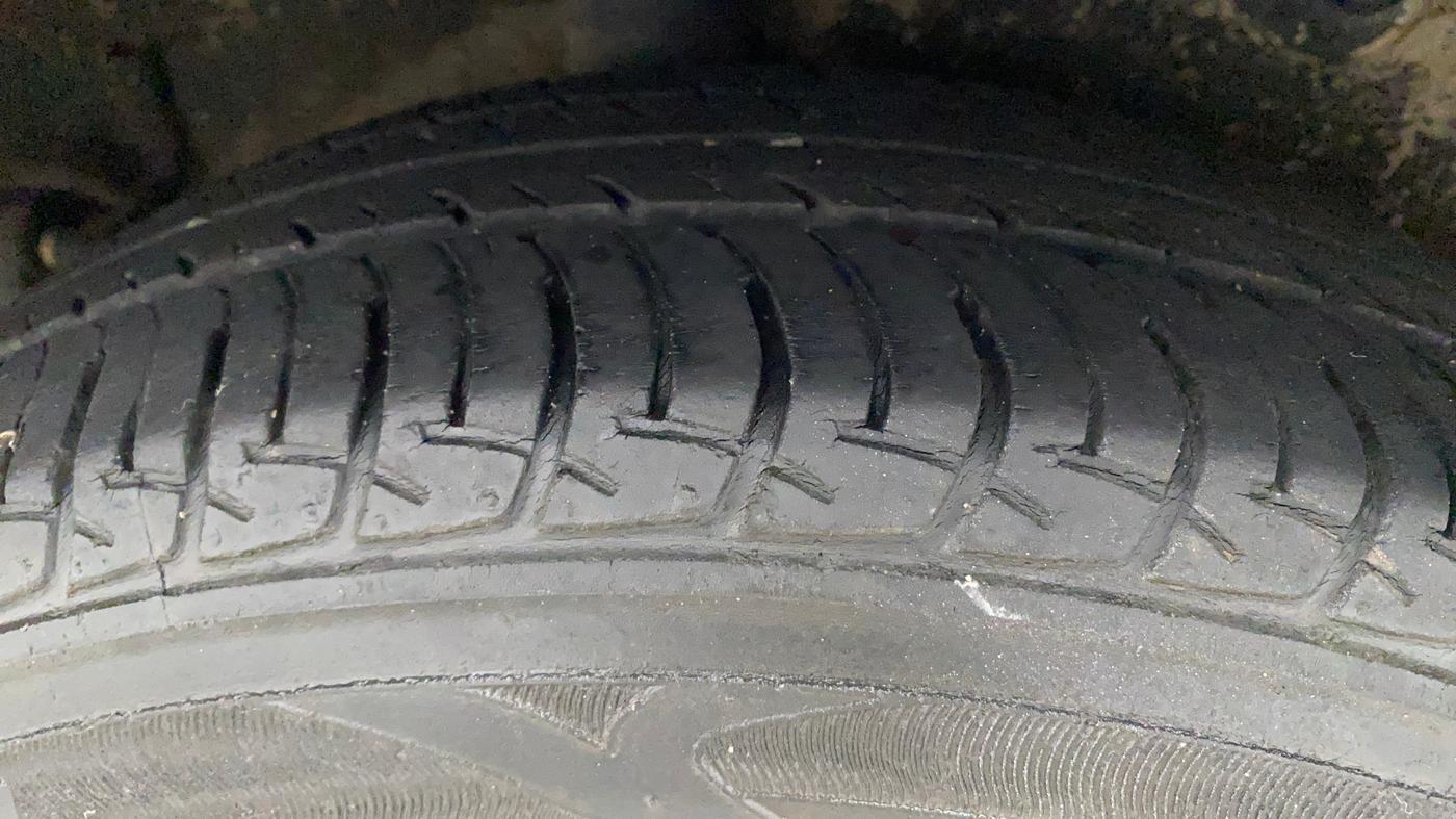 2016 Maruti Celerio VXI AMT, Petrol, Automatic, 59,936 km, Right Rear Tyre Tread
