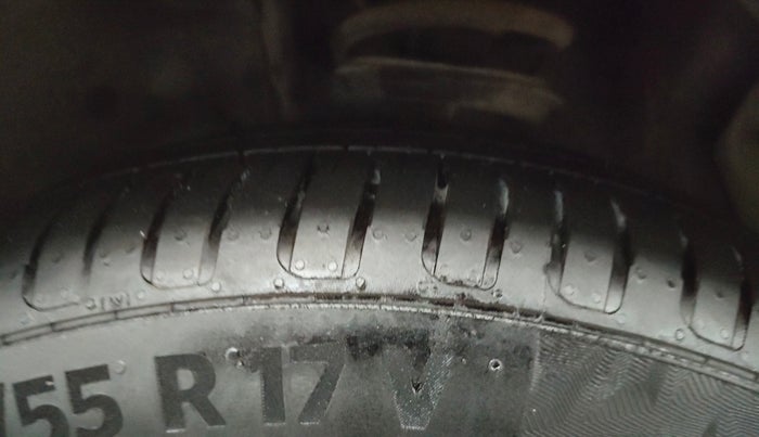 2022 MG ASTOR SAVVY 1.3 TURBO AT S RED, Petrol, Automatic, 50,699 km, Left Front Tyre Tread