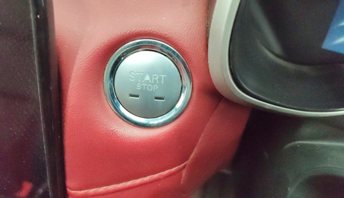 2022 MG ASTOR SAVVY 1.3 TURBO AT S RED, Petrol, Automatic, 50,699 km, Keyless Start/ Stop Button