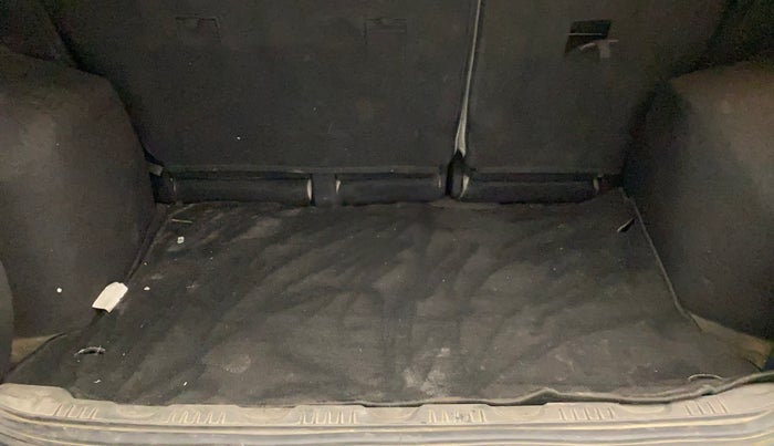 2016 Ford Ecosport TREND 1.5L DIESEL, Diesel, Manual, 1,12,358 km, Boot Inside