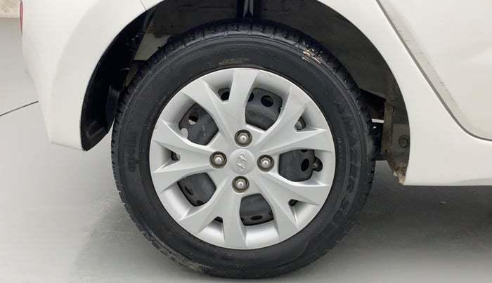 2015 Hyundai Grand i10 MAGNA 1.2 KAPPA VTVT, Petrol, Manual, 15,588 km, Right Rear Wheel