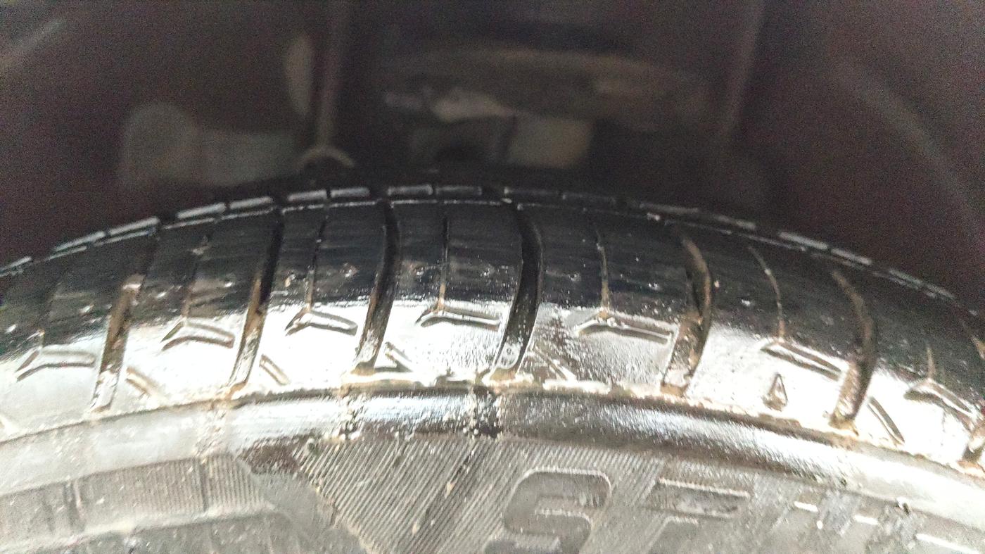 2021 Tata TIGOR XZA PLUS PETROL, Petrol, Automatic, 82,174 km, Left Front Tyre Tread