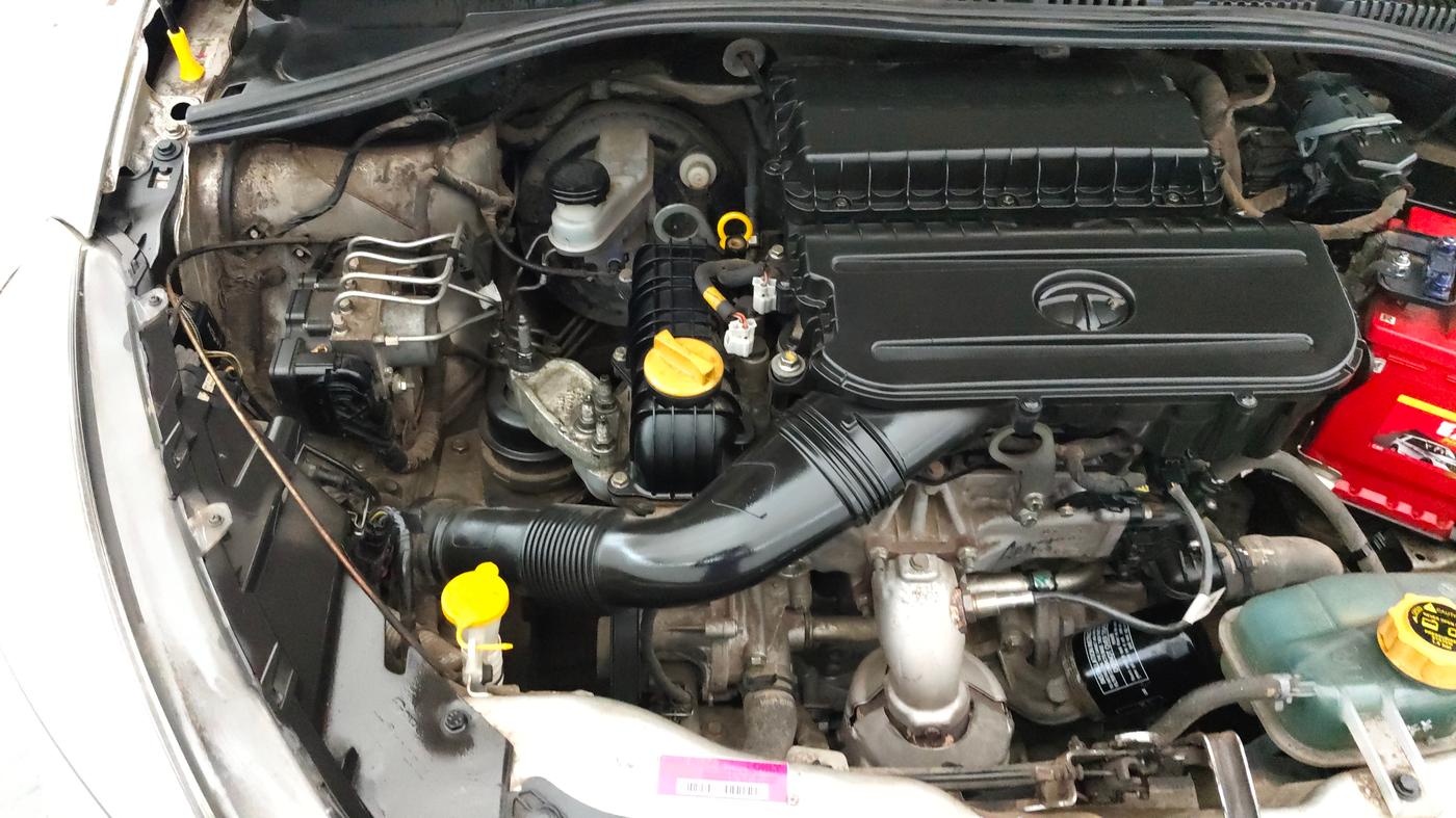 2021 Tata TIGOR XZA PLUS PETROL, Petrol, Automatic, 82,174 km, Engine View - Right