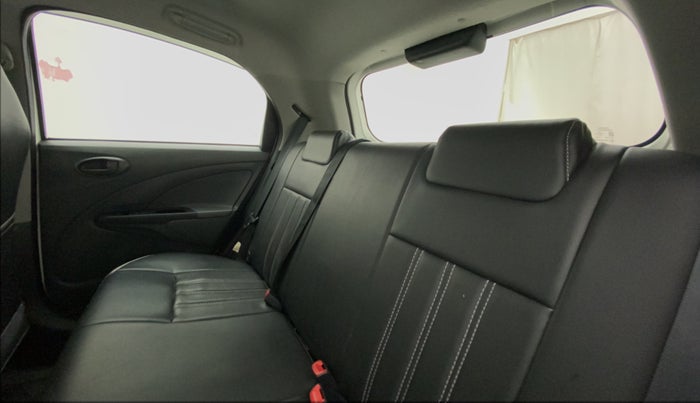 2012 Toyota Etios Liva G, Petrol, Manual, 20,432 km, Right Side Rear Door Cabin