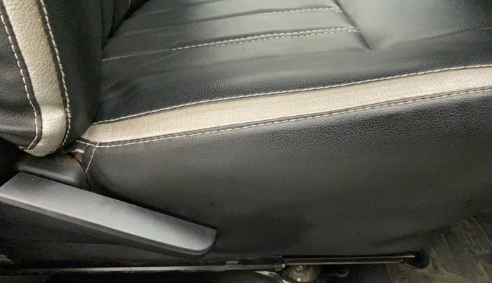 2012 Toyota Etios Liva G, Petrol, Manual, 20,432 km, Driver Side Adjustment Panel