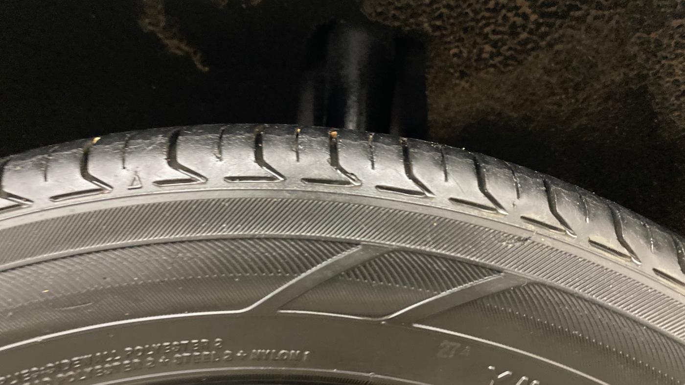 2017 Maruti Baleno ZETA CVT PETROL 1.2, Petrol, Automatic, 1,03,084 km, Left Rear Tyre Tread