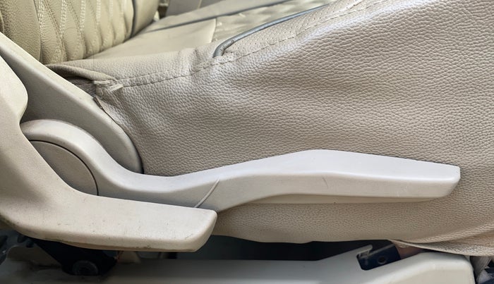 2017 Maruti Swift Dzire VDI, Diesel, Manual, 79,764 km, Driver Side Adjustment Panel