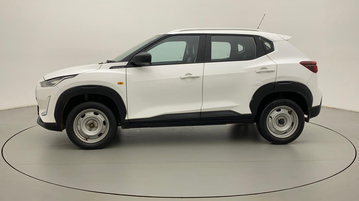 2021 Nissan MAGNITE XE, Petrol, Manual, 21,056 km, Left Side