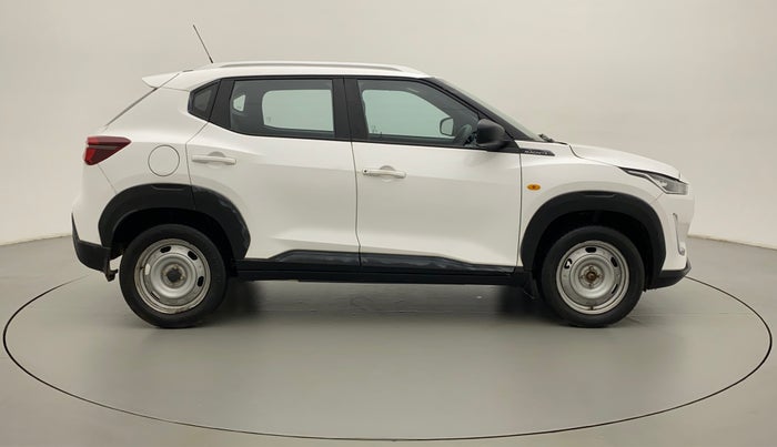 2021 Nissan MAGNITE XE, Petrol, Manual, 21,056 km, Right Side View