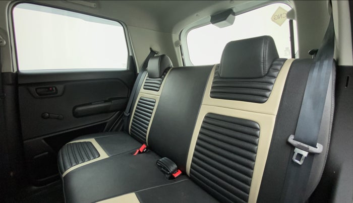 2021 Maruti New Wagon-R 1.0 Lxi (o) cng, CNG, Manual, 22,256 km, Right Side Rear Door Cabin