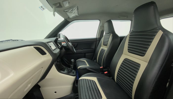 2021 Maruti New Wagon-R 1.0 Lxi (o) cng, CNG, Manual, 22,256 km, Right Side Front Door Cabin