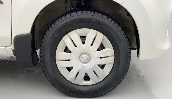 2018 Maruti Alto 800 VXI, Petrol, Manual, 28,060 km, Right Front Wheel