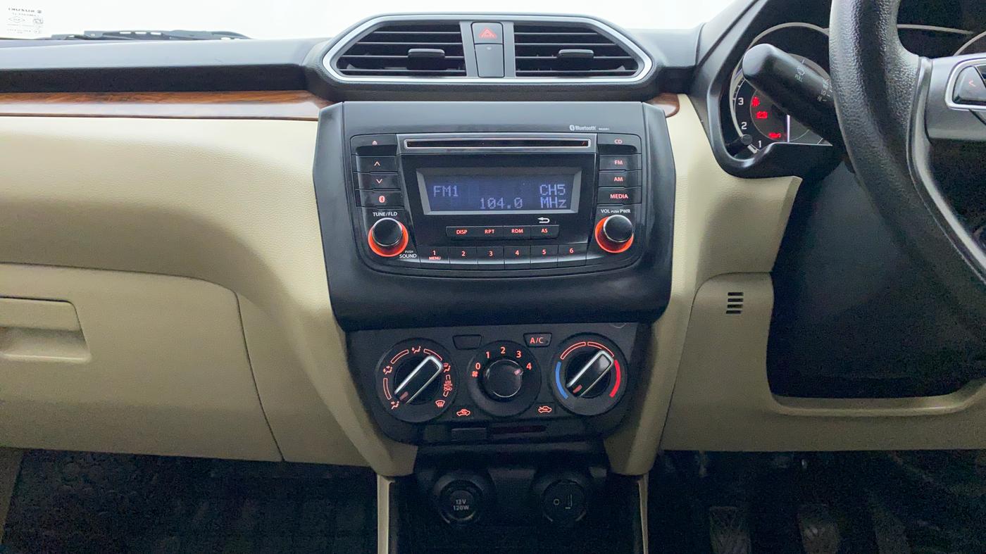 2017 Maruti Dzire VXI, Petrol, Manual, 27,041 km, Air Conditioner