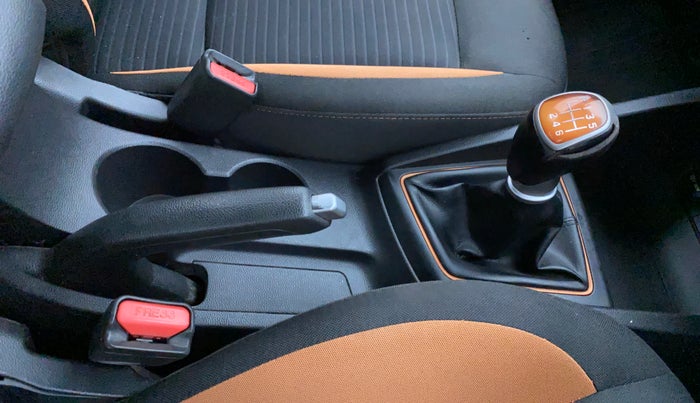 2015 Hyundai i20 Active 1.4 SX, Diesel, Manual, 83,697 km, Gear Lever