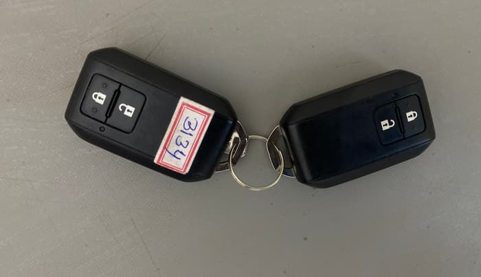 2018 Maruti Swift ZXI, Petrol, Manual, 62,641 km, Key Close Up