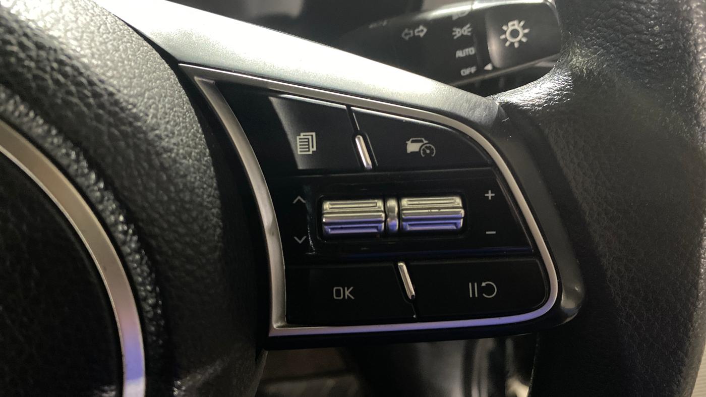 2023 KIA CARENS PRESTIGE PLUS 1.5 IMT DIESEL 7 STR, Diesel, Manual, 32,869 km, Adaptive Cruise Control