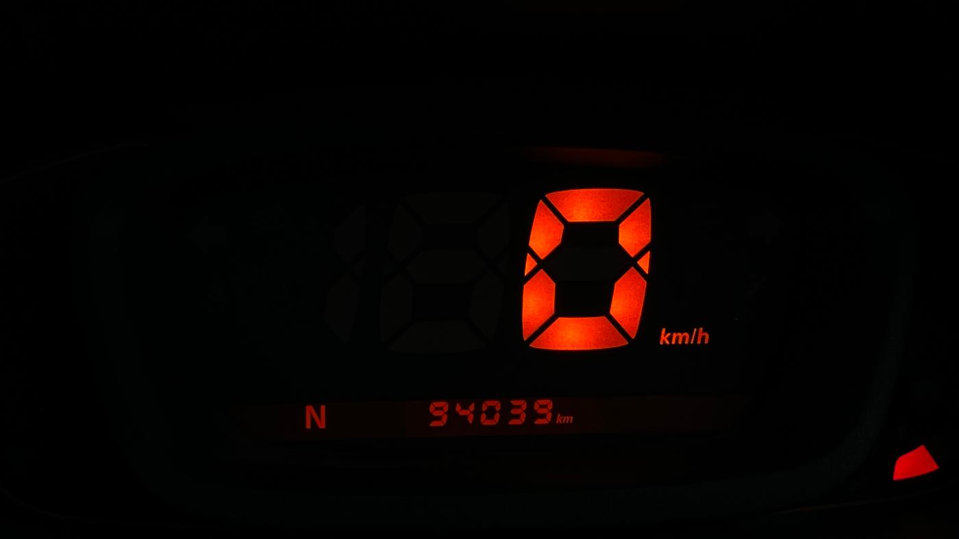 2019 Renault Kwid RXT 1.0 AMT (O), Petrol, Automatic, 94,036 km, Odometer Image