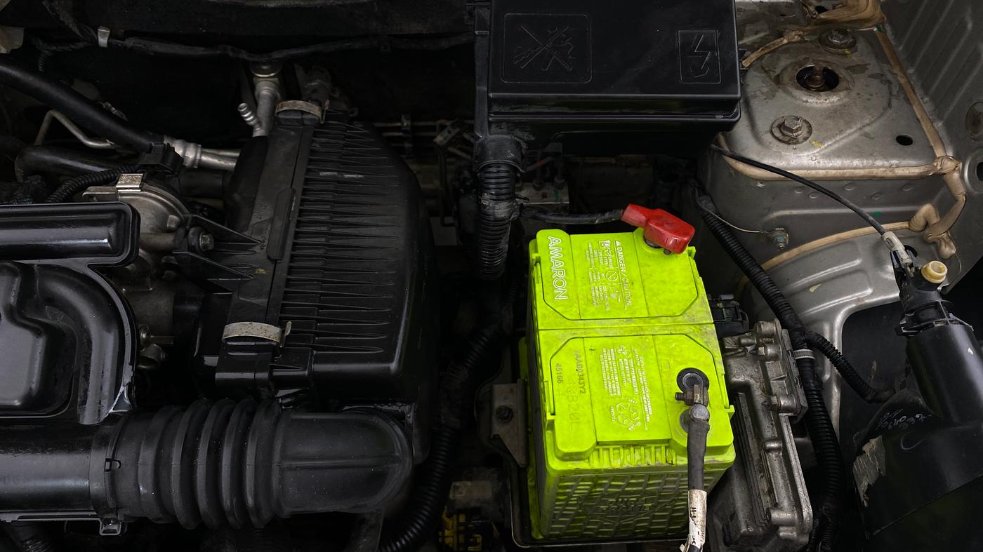 2019 Renault Kwid RXT 1.0 AMT (O), Petrol, Automatic, 94,036 km, Engine View - Left