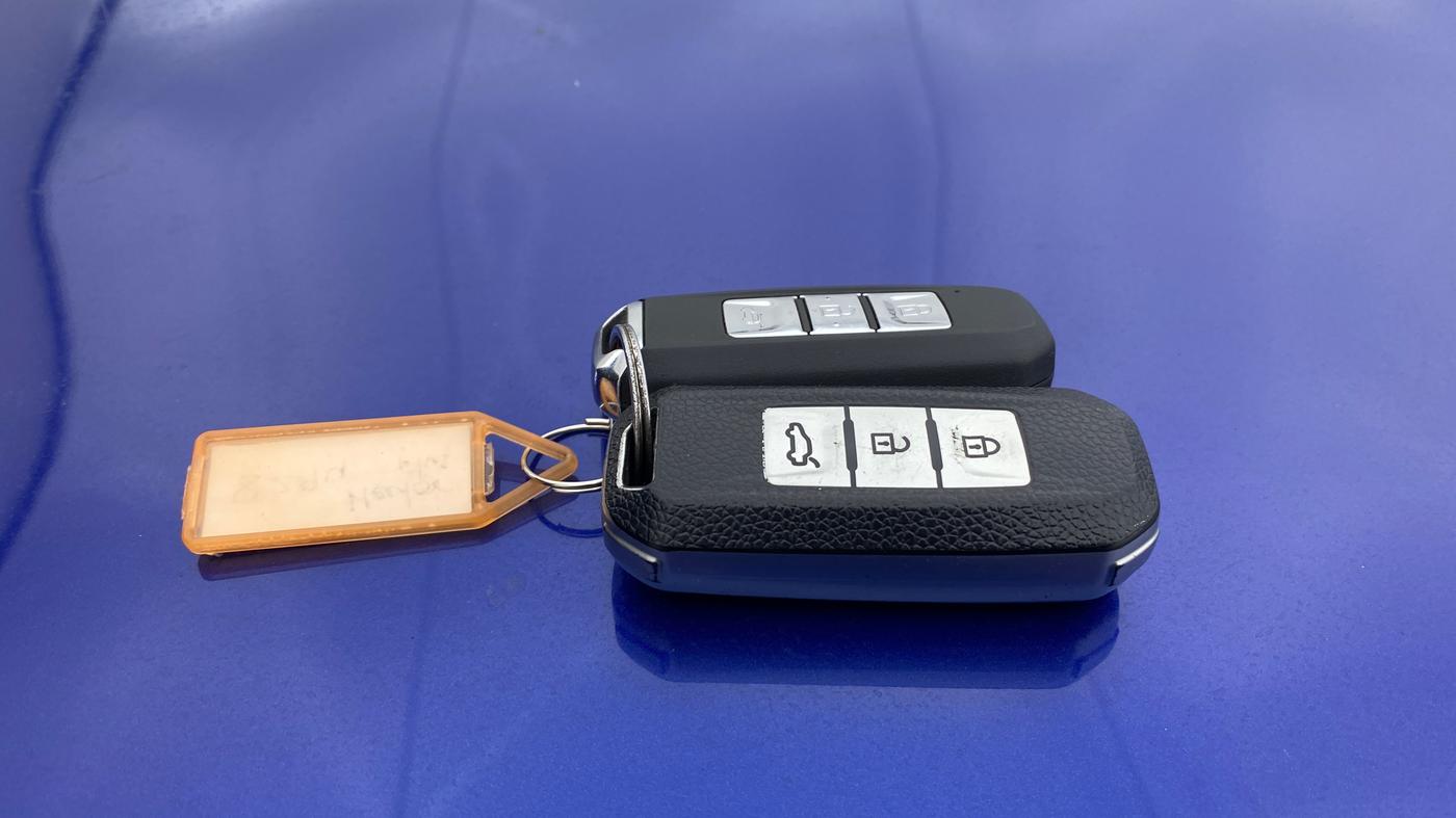 2020 MG HECTOR PLUS SHARP 1.5 PETROL TURBO DCT 6-STR, Petrol, Automatic, 72,106 km, Key Close Up
