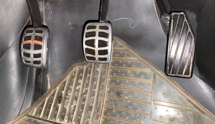 2017 Maruti Baleno ZETA PETROL 1.2, Petrol, Manual, 49,900 km, Pedals