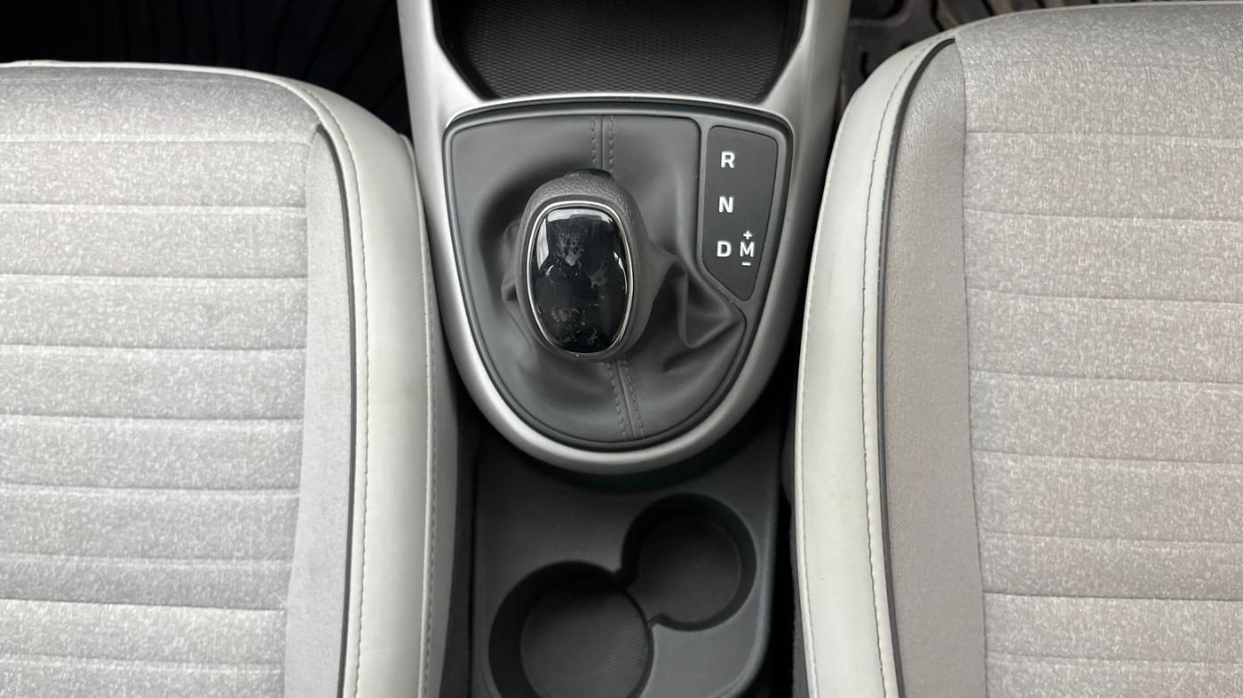 2024 Hyundai GRAND I10 NIOS ASTA AMT 1.2 KAPPA VTVT, Petrol, Automatic, 22,794 km, Gear Lever