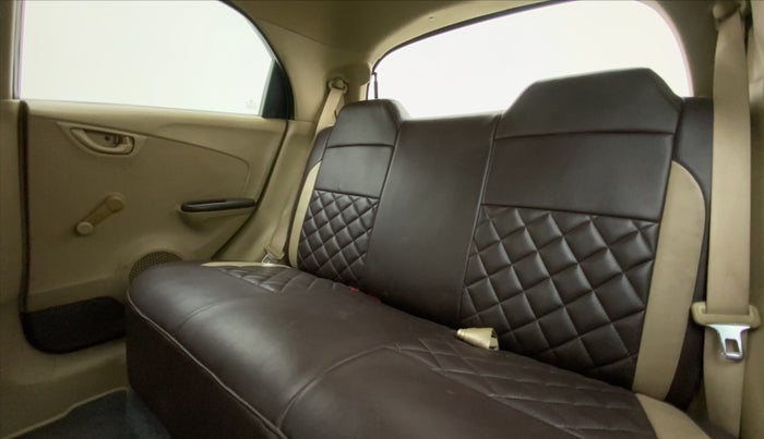 2012 Honda Brio 1.2 E MT I VTEC, CNG, Manual, 64,391 km, Right Side Rear Door Cabin