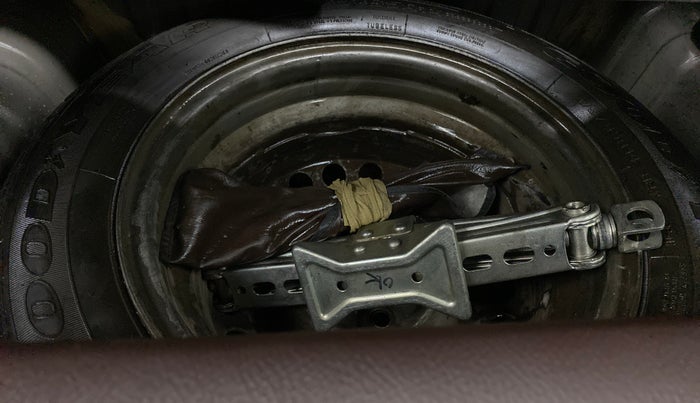 2012 Honda Brio 1.2 E MT I VTEC, CNG, Manual, 64,391 km, Spare Tyre