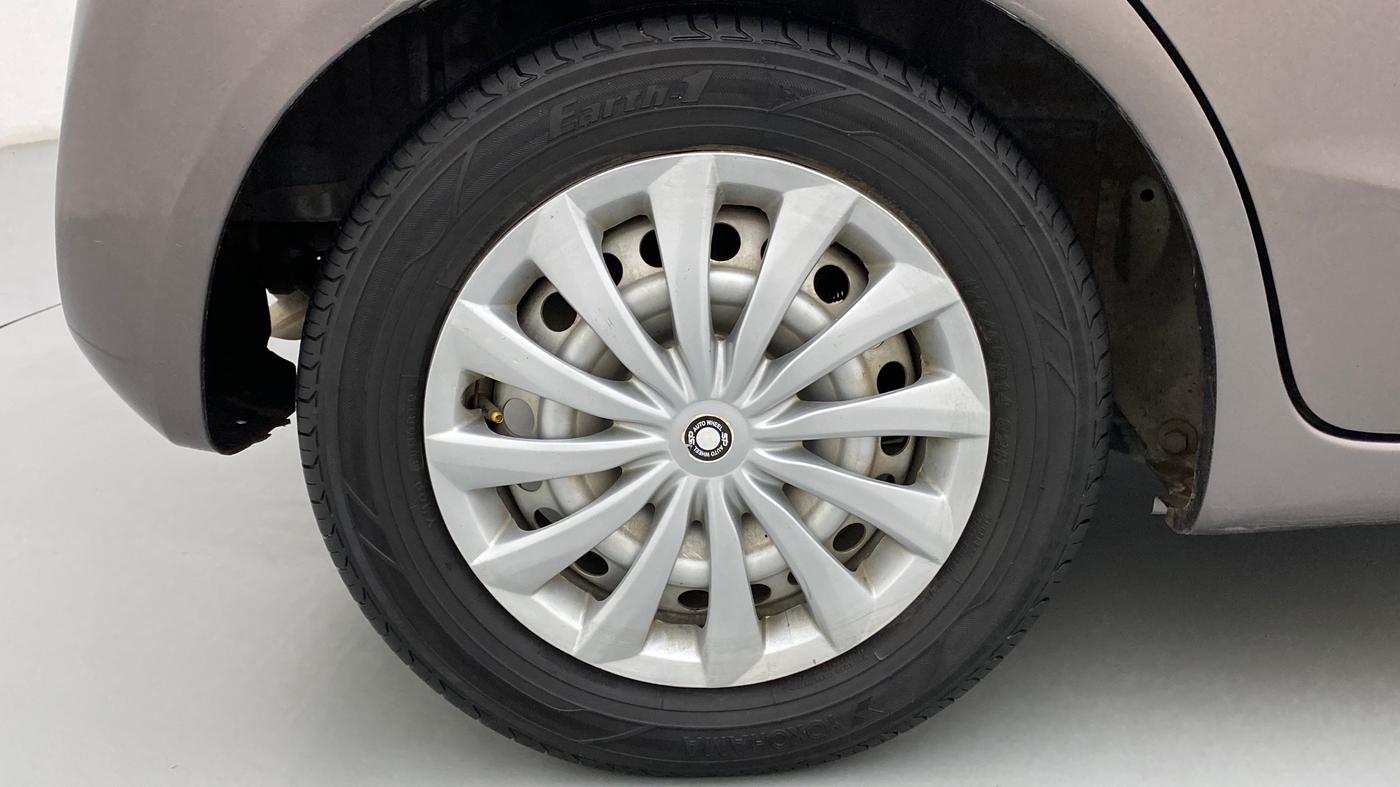 2012 Honda Brio 1.2 E MT I VTEC, CNG, Manual, 64,391 km, Right Rear Wheel