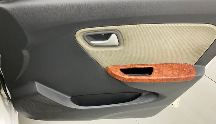 2014 Maruti Alto K10 VXI AMT, Petrol, Automatic, 61,596 km, Driver Side Door Panels Control