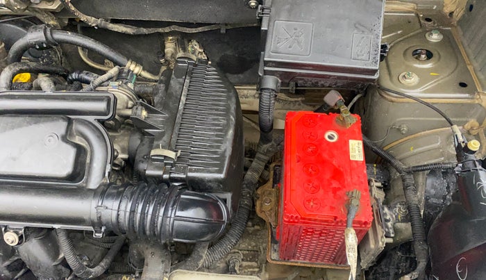 2016 Renault Kwid RXT 0.8, Petrol, Manual, 69,005 km, Engine View - Left