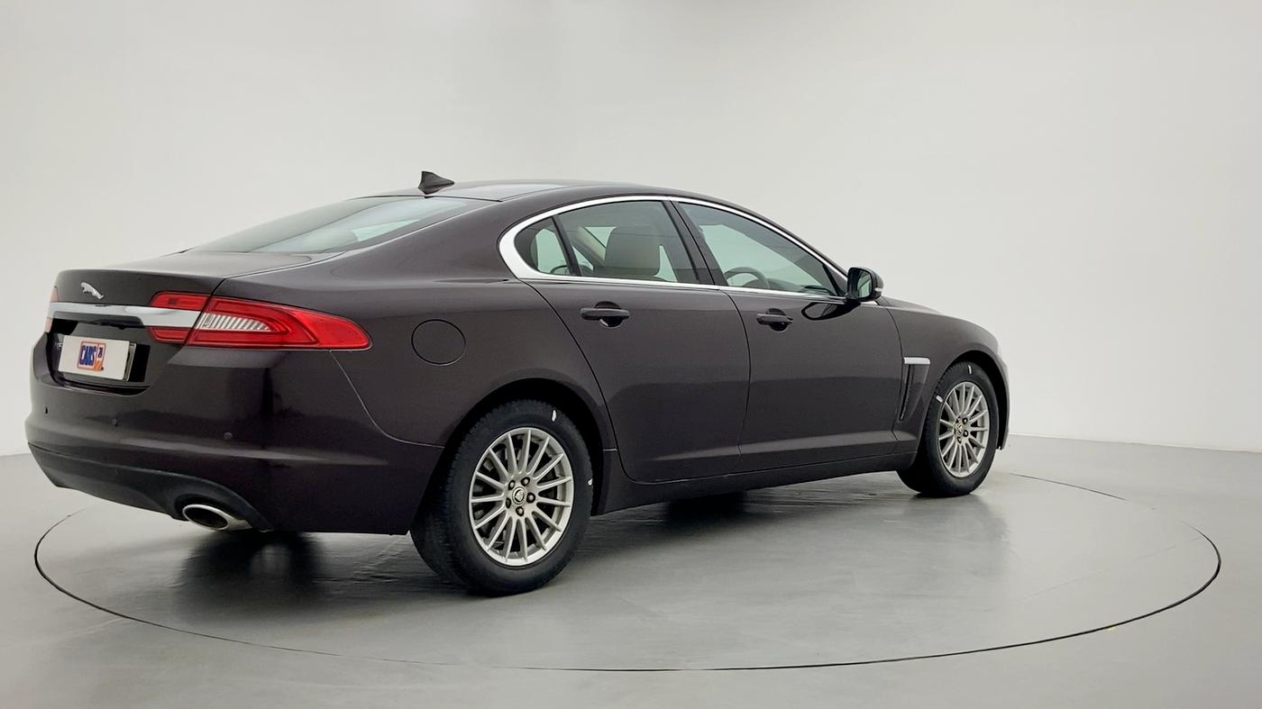 2013 Jaguar XF 2.2 DIESEL, Diesel, Automatic, 29,377 km, Right Back Diagonal