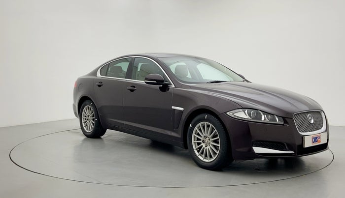2013 Jaguar XF 2.2 DIESEL, Diesel, Automatic, 29,377 km, Right Front Diagonal
