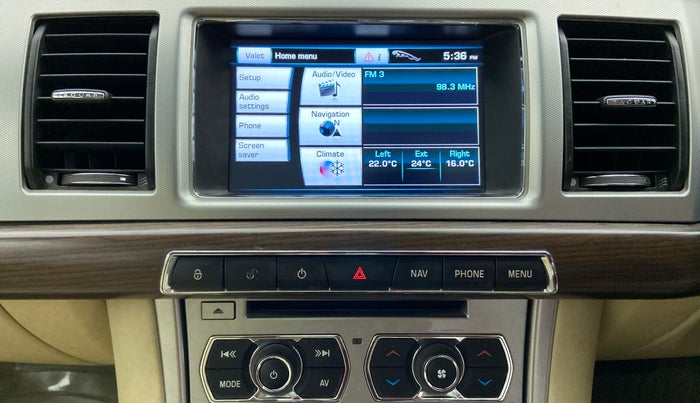2013 Jaguar XF 2.2 DIESEL, Diesel, Automatic, 29,377 km, Infotainment System