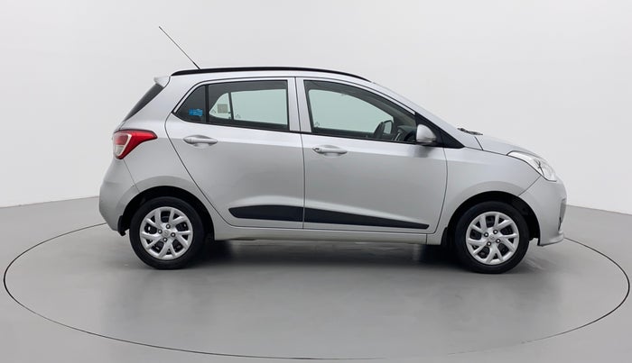 2018 Hyundai Grand i10 SPORTZ 1.2 KAPPA VTVT, Petrol, Manual, 17,511 km, Right Side View