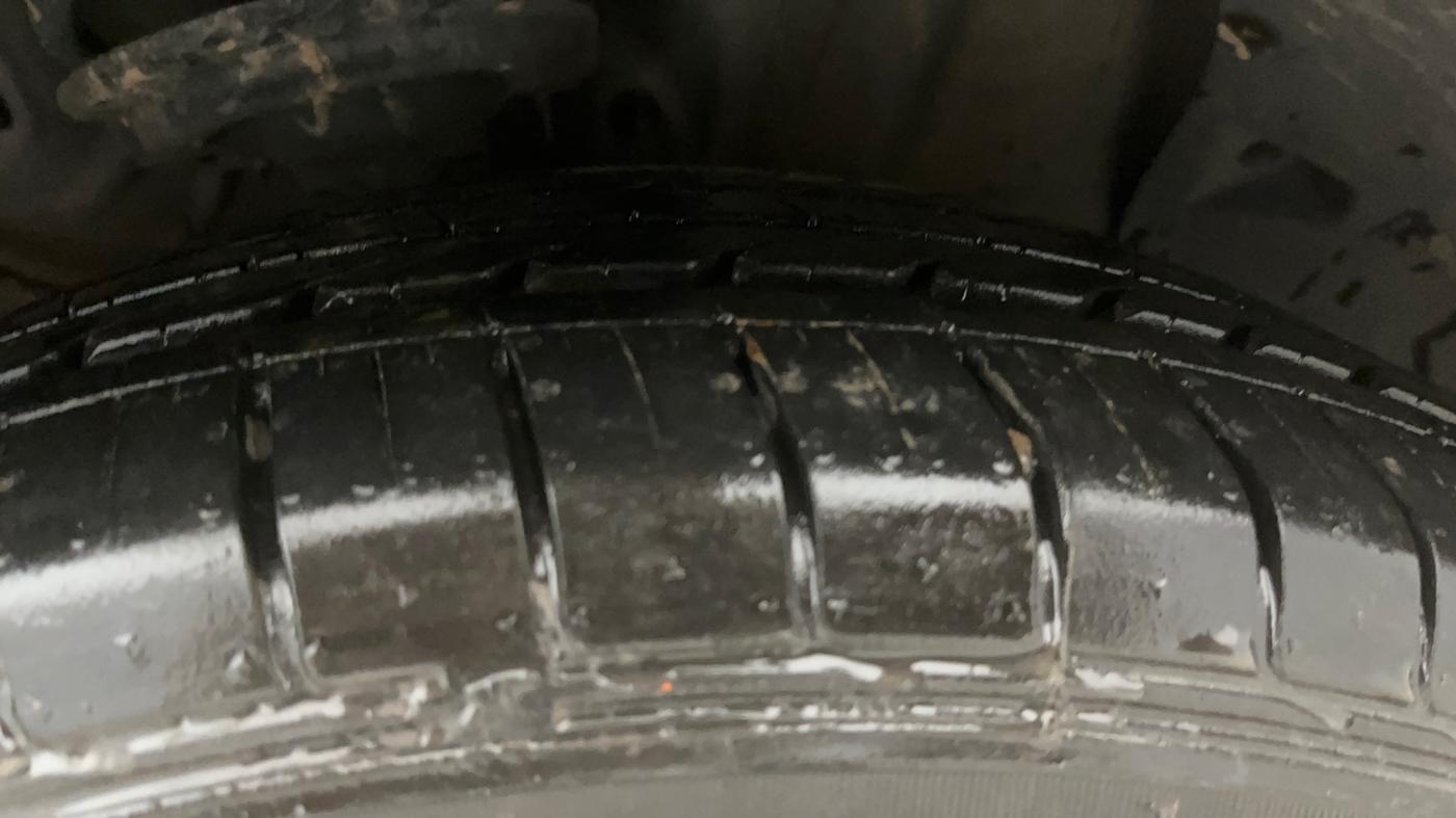 2019 Hyundai Creta SX AT 1.6 PETROL, Petrol, Automatic, 82,655 km, Right Front Tyre Tread