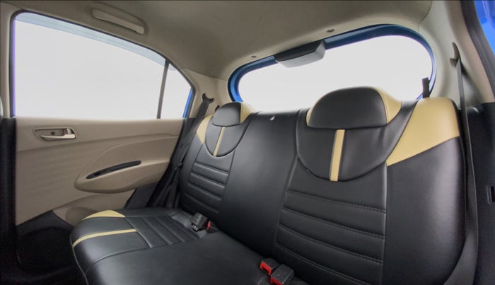 2019 Hyundai NEW SANTRO 1.1 MAGNA MT, Petrol, Manual, 68,967 km, Right Side Rear Door Cabin