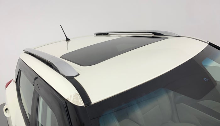 2019 Mahindra XUV300 W8(O), Diesel, Manual, 68,515 km, Roof