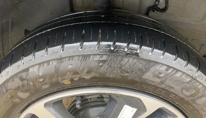 2024 Tata ALTROZ XZ PETROL, Petrol, Manual, 6,794 km, Right Rear Tyre Tread