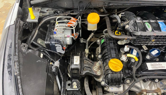 2024 Tata ALTROZ XZ PETROL, Petrol, Manual, 6,794 km, Engine View - Right