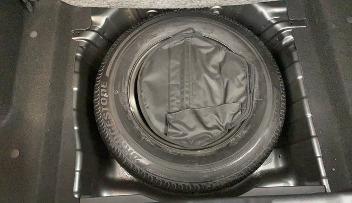 2024 Tata ALTROZ XZ PETROL, Petrol, Manual, 6,794 km, Spare Tyre