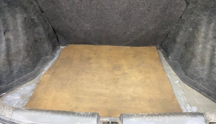 2013 Honda Amaze 1.2L I-VTEC S, Petrol, Manual, 34,207 km, Boot Inside