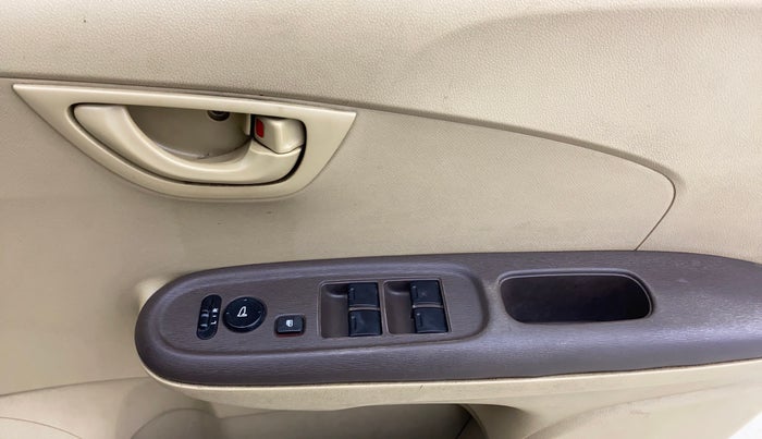 2013 Honda Amaze 1.2L I-VTEC S, Petrol, Manual, 34,207 km, Driver Side Door Panels Control
