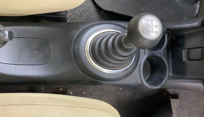 2013 Honda Amaze 1.2L I-VTEC S, Petrol, Manual, 34,207 km, Gear Lever