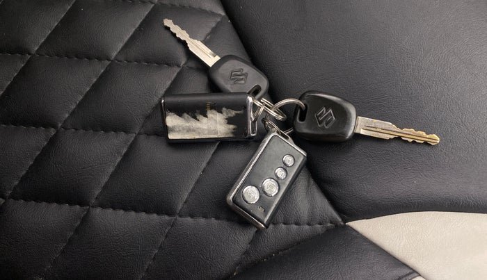 2015 Maruti Celerio VXI, Petrol, Manual, 61,913 km, Key Close Up